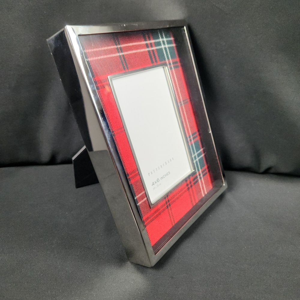 Pottery Barn Lynbrook Red Plaid & Silver Tone Picture Frame 4x6 Shadow Box READ